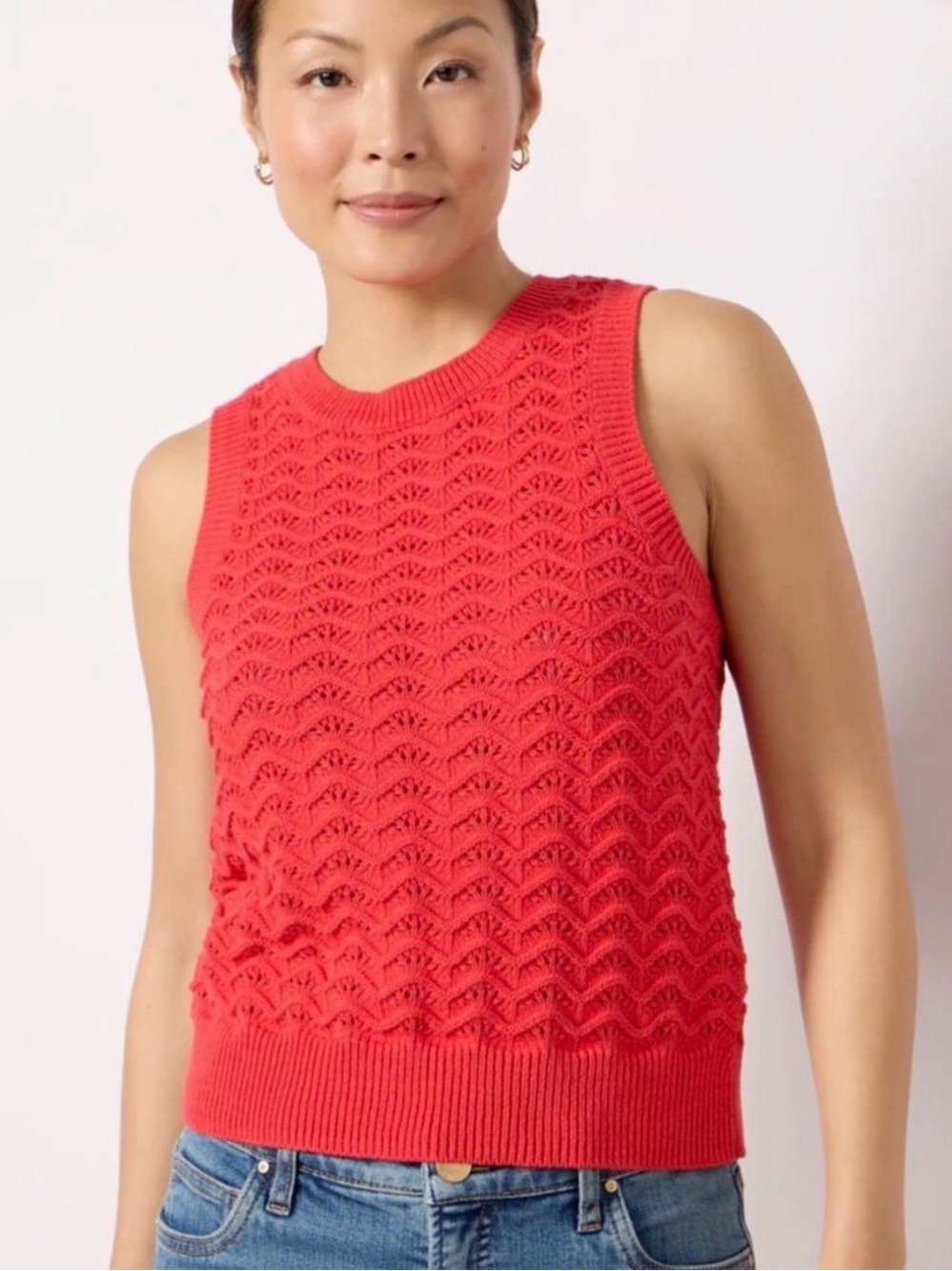 Evereve Kendall Crew Neck Crochet Sweater Tank